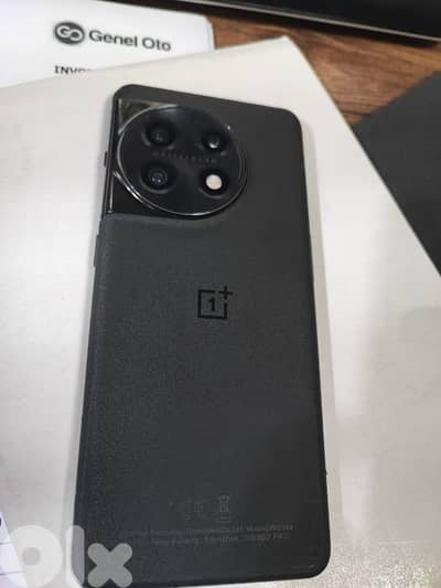 OnePlus 11 5G