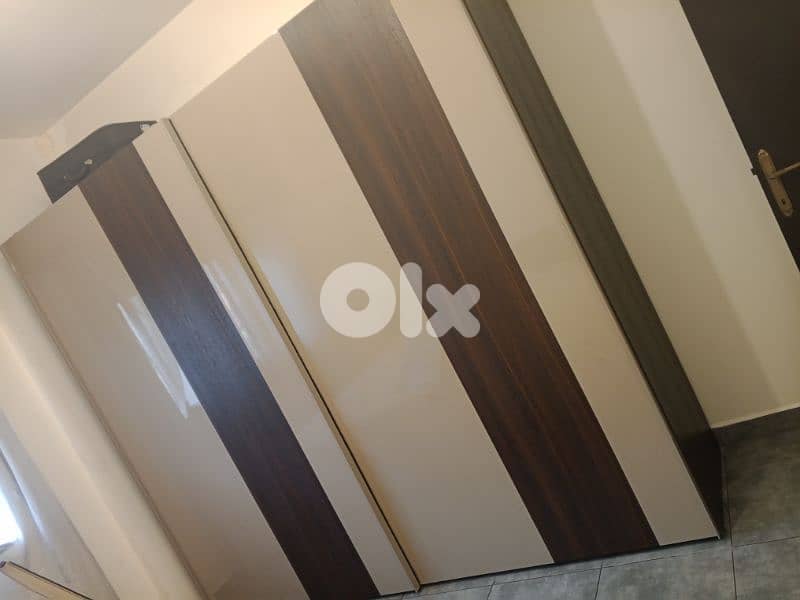 king size bed 2 comod mirror ma3 4 jwerir mobili top w5zene kbire 7