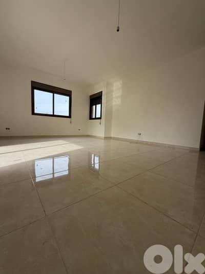 Apartment For Sale In Jeddayel - شقة للبيع في جدايل
