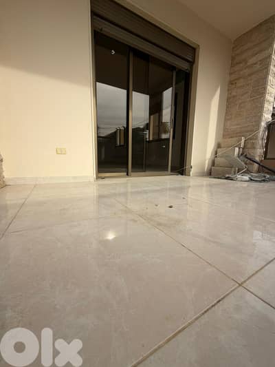 Apartment For Sale In Jeddayel - شقة للبيع في جدايل