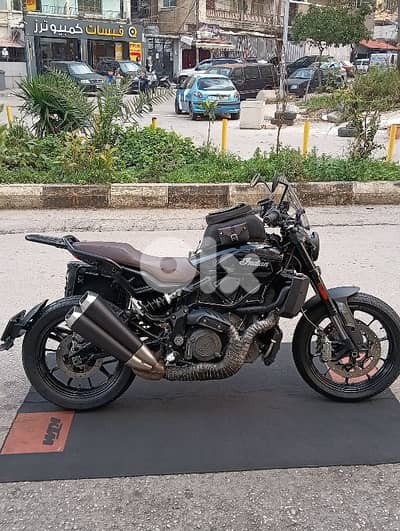 Indian Ftr 1200cc like new 900miles company source cruise control