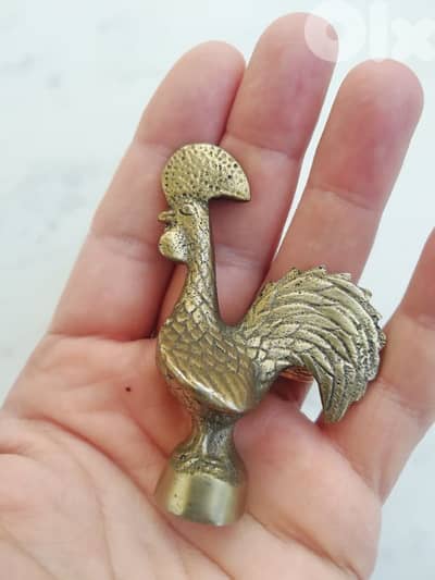 ديك نحاس صغير