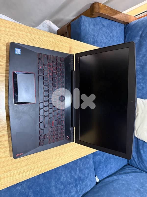 Lenovo Legion Y520 2