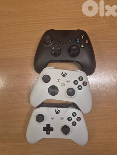 Used Xbox Series X Controllers – FOR PARTS