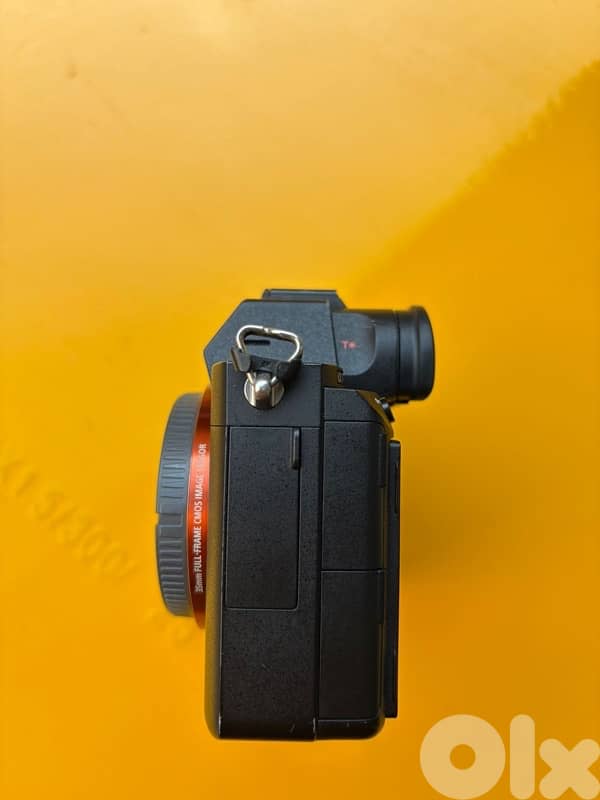 Sony a7Riii 4