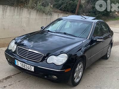 Mercedes-Benz C240  2003