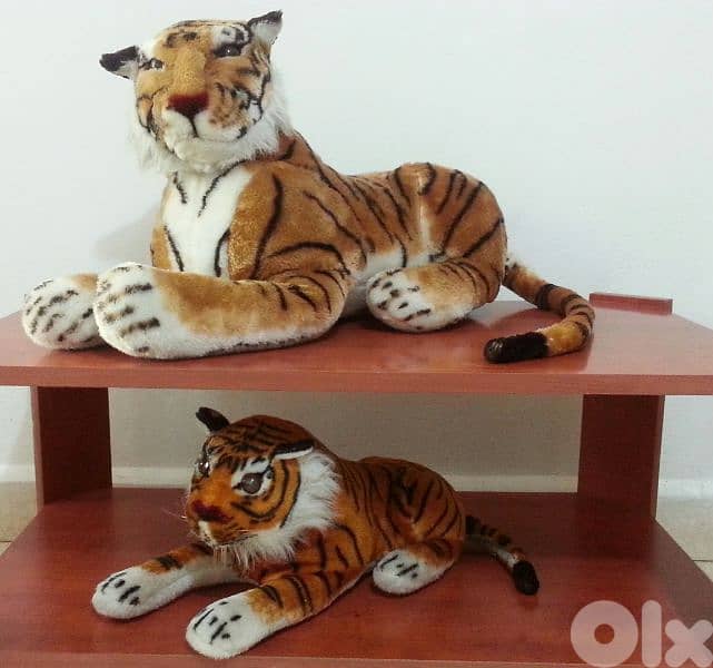 (  un large choix de peluches à la vente   70$ ) 2