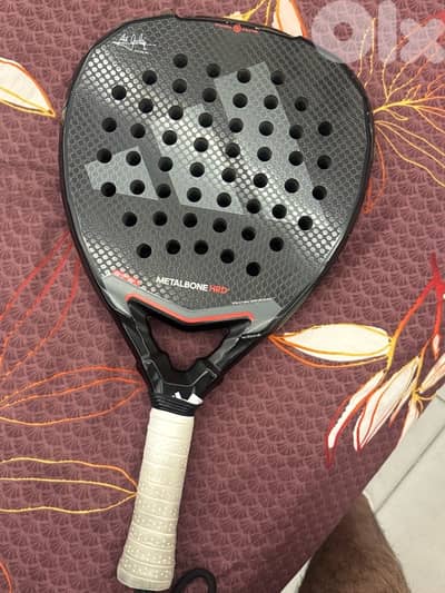 addidas metalbone 2025