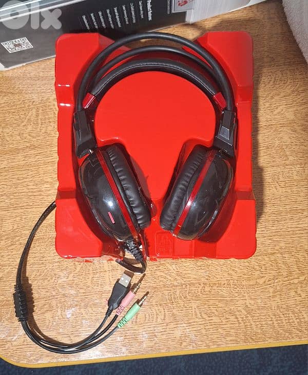 Gaming headphones 1