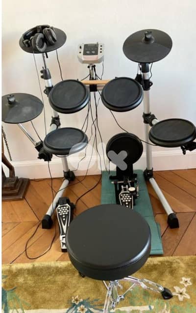 Electrical drums with accessories