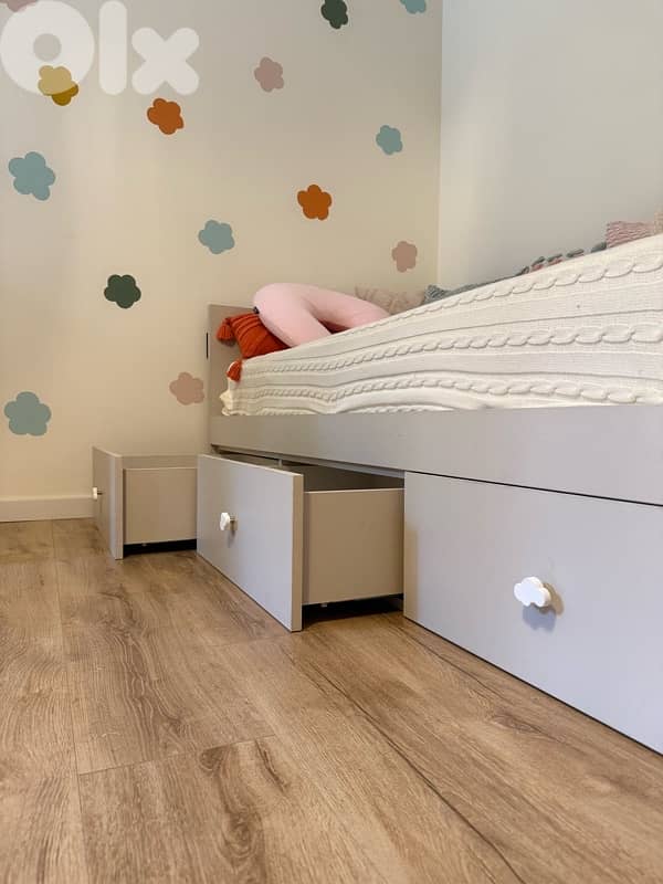 Daybed / Nursery bed / Sofa bed / Twin size bed with storage 4