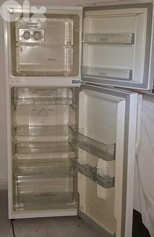 HISENSE refrigerator and freezer 1