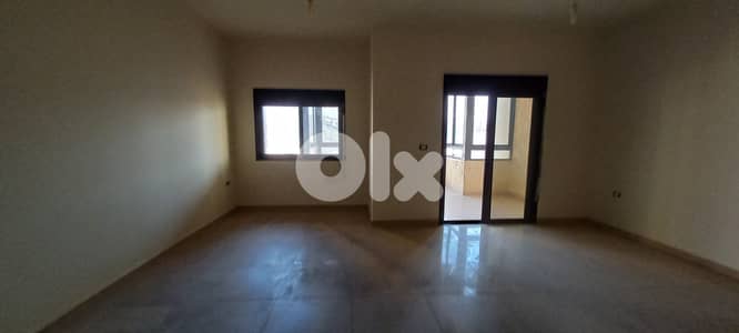 New Built Apartment in Biakout for Saleشقة حديثة البناء للبيع