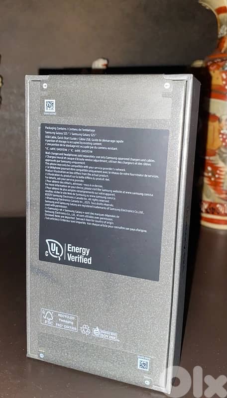 S25 NEW SEALED CANADA COMPANY SOURCE 1