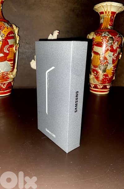 S25 NEW SEALED CANADA COMPANY SOURCE