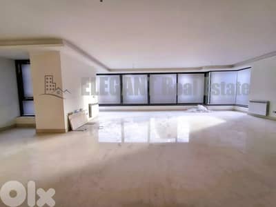 Spacious with Panoramic Sea View !