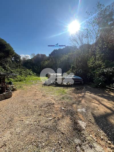 Land for rent in Adonis أرض للإيجار في أدونيس