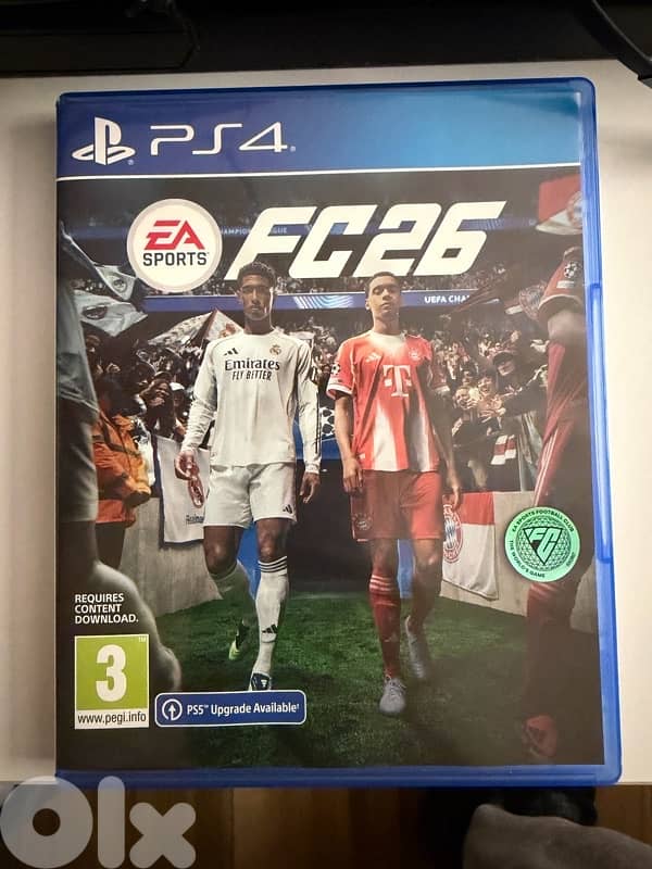 PS4 slim with all cables, 2 controllers and EAFC26 9