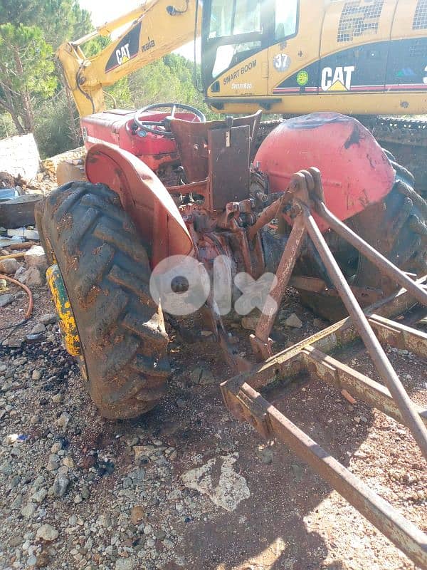 Massey Ferguson 135 Tractor 2