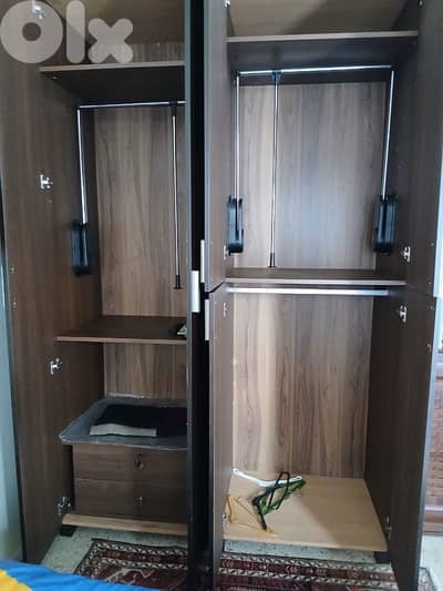 wardrobe barely used