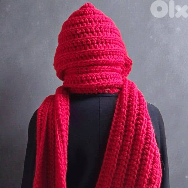 Handmade crochet chunky red hooded scarf wool 1