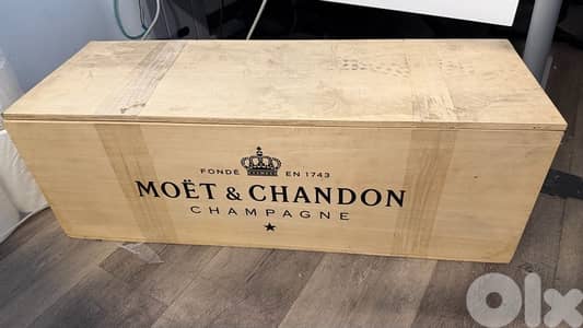 MOËT & CHANDON