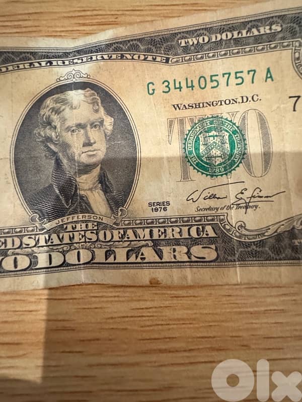 2 US dollar bill from 1976 2