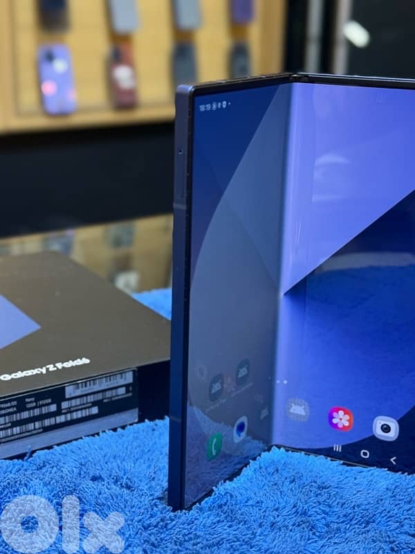 USED Z FOLD 6 12 RAM 512 GB 5