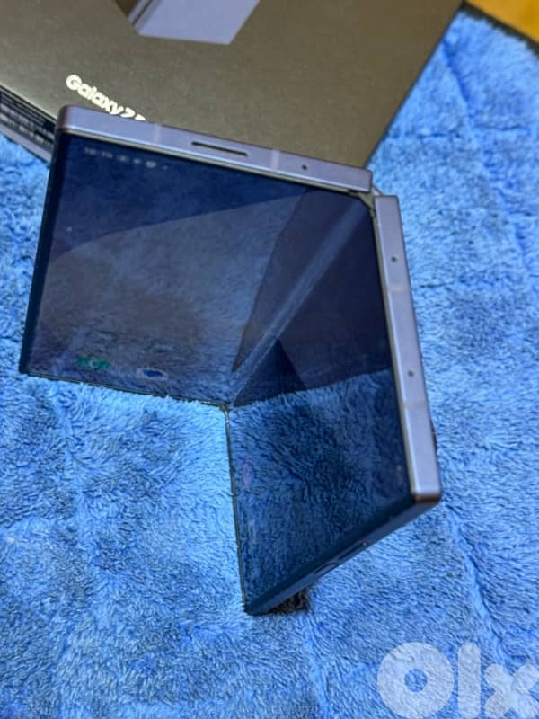 USED Z FOLD 6 12 RAM 512 GB 7