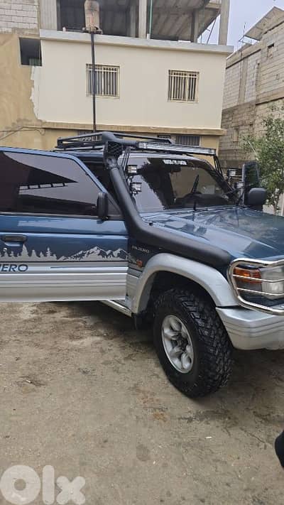ميتسوبيشي باجيرو 1995