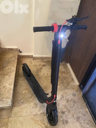 سكوتر نظيف و سريع