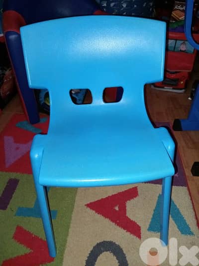 كراسي للاطفال شبه جديدة والاصلي