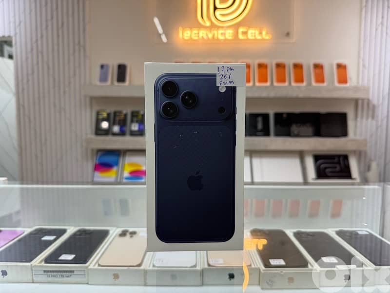 Iphone 17 pro max 256 orange/blue/silver 2