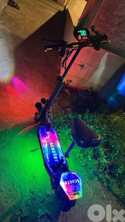 scooter used like new only runed 90 km!