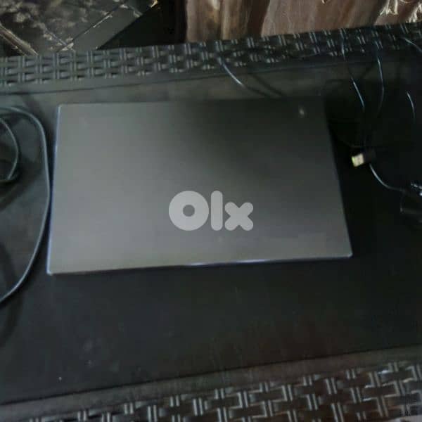 laptop MSI 15m stealth 1