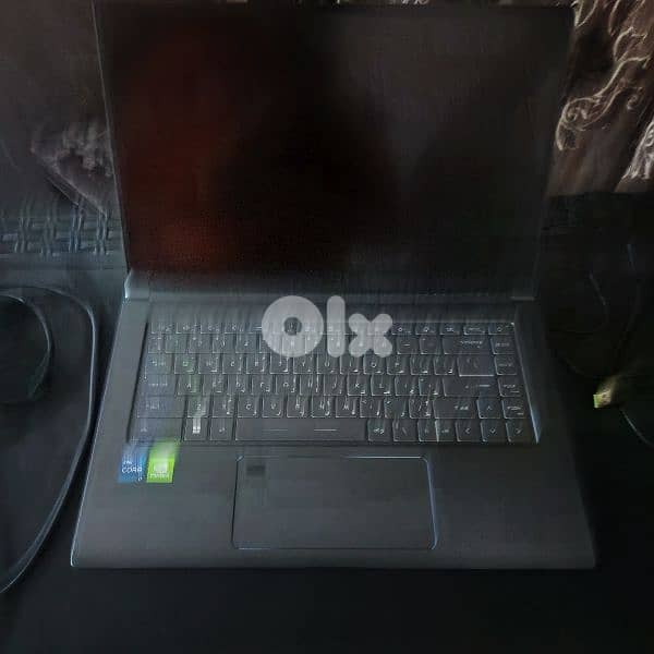 laptop MSI 15m stealth 2