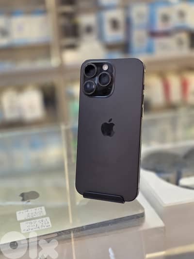 Used iphone 15 pro max 512 gb black E-sim only