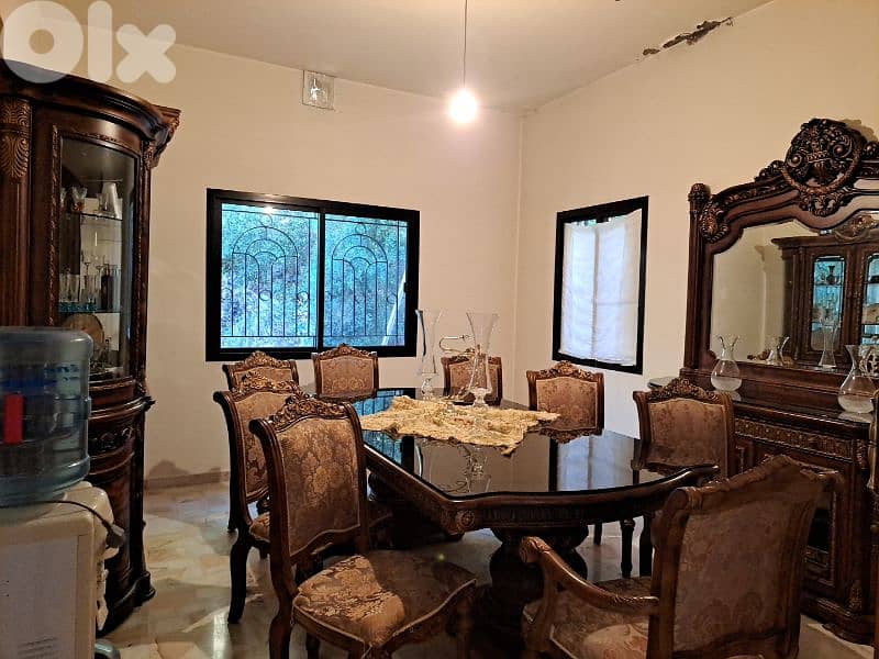 Full Dining Room Set – Excellent Condition 3