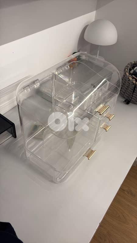 makeup organizer 1