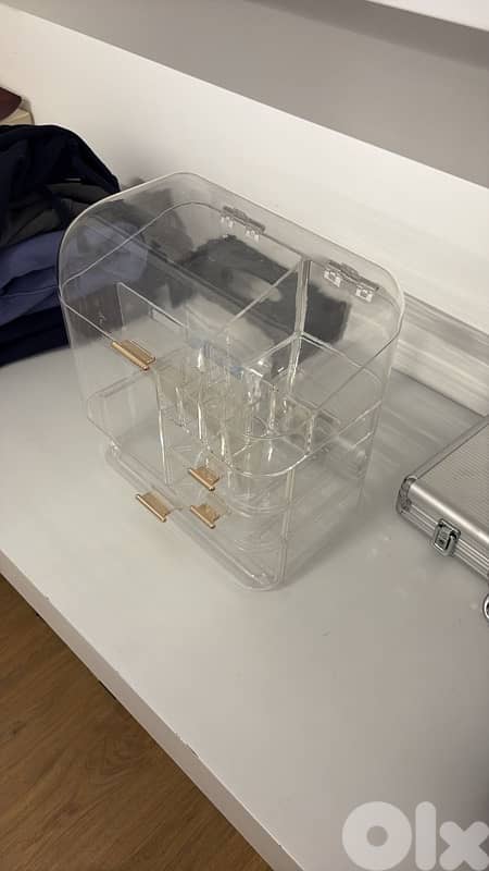 makeup organizer 2