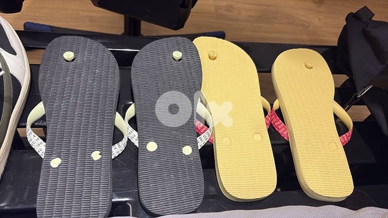 Havaianas new mint condition (Bundle 2 for 1) 1