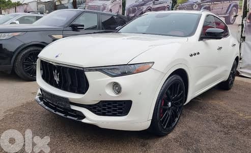 Maserati Levante 2017 Qs4 luxury package clean carfax