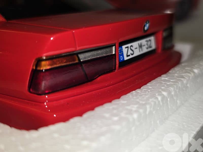 1:18 BMW M8 E31 8