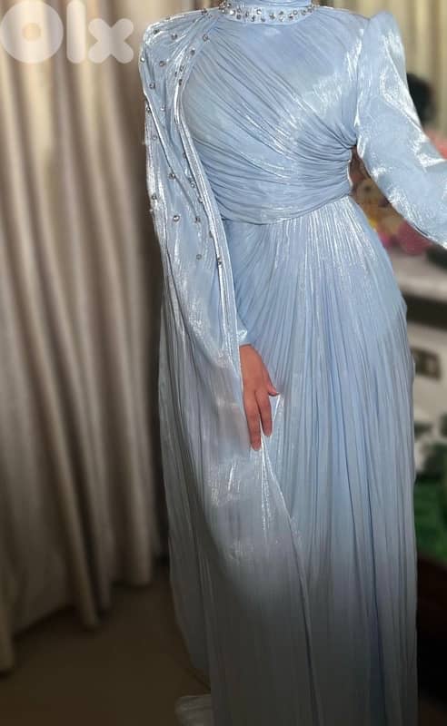 2 dresses for sals 1