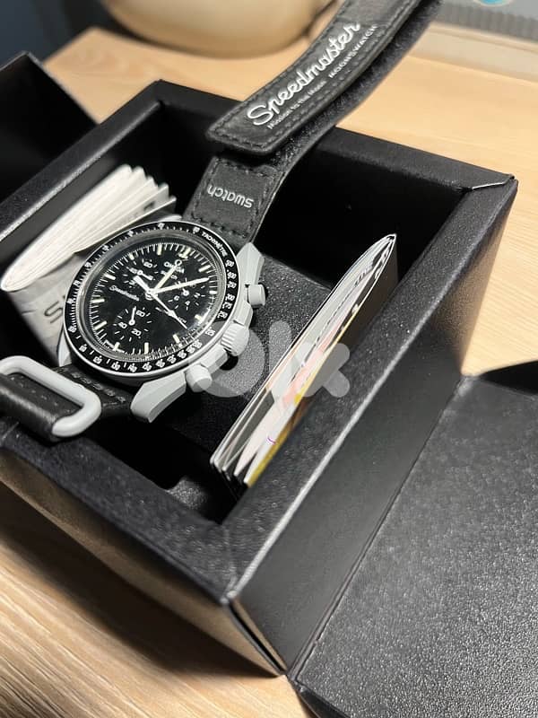 Omega x Swatch Mission to 6