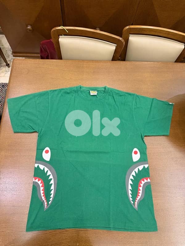 Bape and supreme tshirts 1