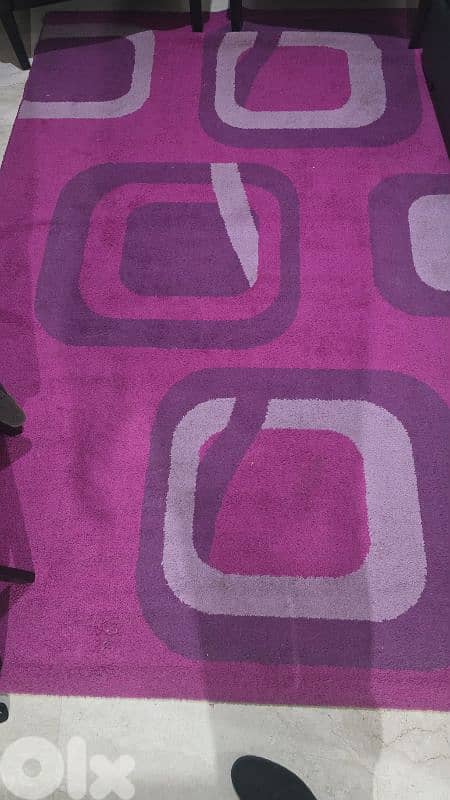 1 big sofa with 2 small sofas, 1 corner sofa, 2 carpets 4