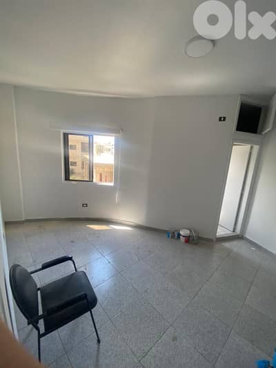 Office For Rent In Jbeil - مكتب للإيجار في جبيل