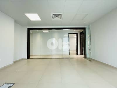 JH26-4712 Office 130m2 for rent in Verdun, $ 2,625 cash
