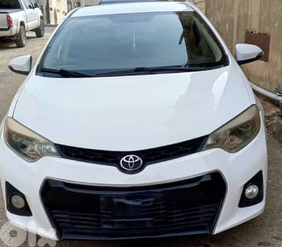 تويوتا كورولا 2015
